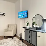 I Stylish Private In The Heart Of Berlin-kreuzberg! شقة