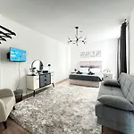 I Stylish Private In The Heart Of Berlin-kreuzberg!