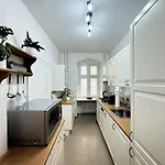 I Stylish Private In The Heart Of Berlin-kreuzberg! * Berlin